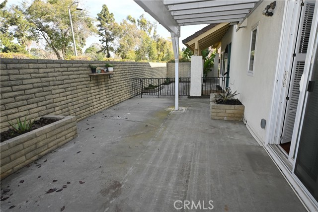 Detail Gallery Image 13 of 31 For 12321 Glacier Cir, Los Alamitos,  CA 90720 - 3 Beds | 2/1 Baths