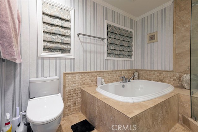 2528 N Orchard Drive, Burbank CA: https://media.crmls.org/medias/15997619-f1a9-4817-b804-06398352beb4.jpg