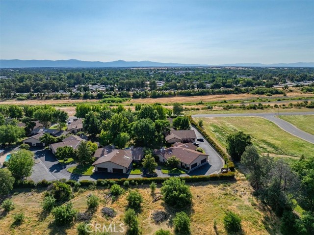 22022 Grove Circle, Red Bluff CA: https://media.crmls.org/medias/159a3b90-db0c-41b5-b5c3-b0cc9921af31.jpg