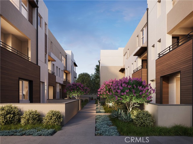 Image 1 of 4 For 707 Lyon Street