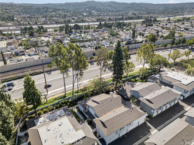 Detail Gallery Image 38 of 45 For 20362 #10 Flower Gate, Yorba Linda,  CA 92886 - 3 Beds | 2/1 Baths
