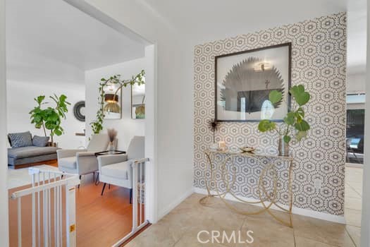 Detail Gallery Image 6 of 49 For 406 Eucalyptus Dr, Redlands,  CA 92373 - 3 Beds | 2 Baths