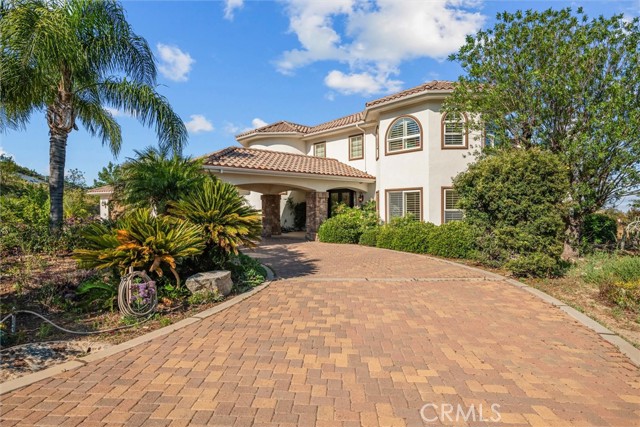 21100 Paseo Montana, Murrieta CA: https://media.crmls.org/medias/159bfda9-71ce-412a-b53c-76d772247555.jpg