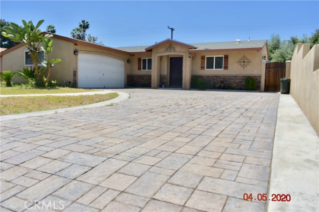 4453 N Roxburgh Ave, Covina, CA 91722