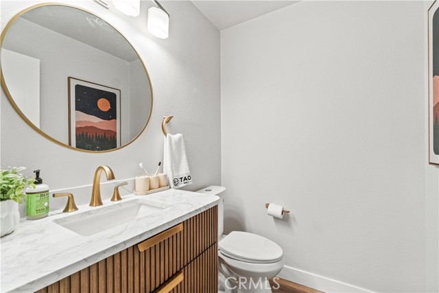 Detail Gallery Image 17 of 32 For 520 Cancha, Newport Beach,  CA 92660 - 3 Beds | 2/1 Baths