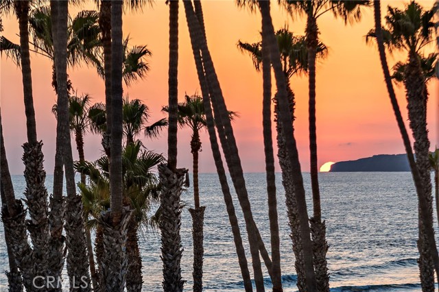 606 Avenida Victoria, San Clemente CA: https://media.crmls.org/medias/159da5c5-ab69-4bf7-ae68-f6894e8a3c9c.jpg