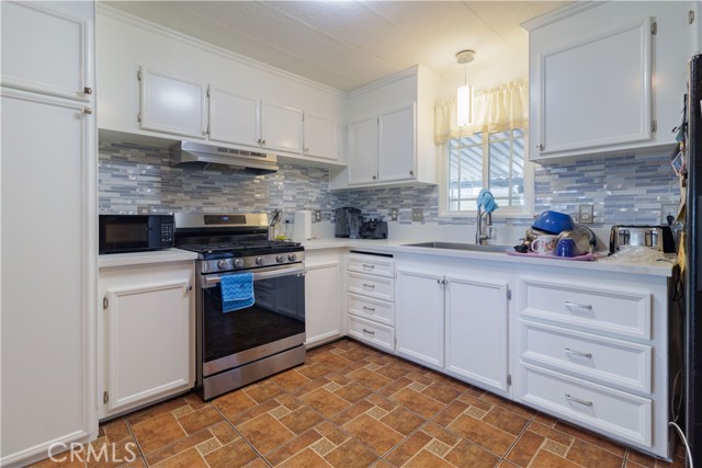 Detail Gallery Image 15 of 28 For 2686 W Mill #32,  San Bernardino,  CA 92410 - 2 Beds | 2 Baths