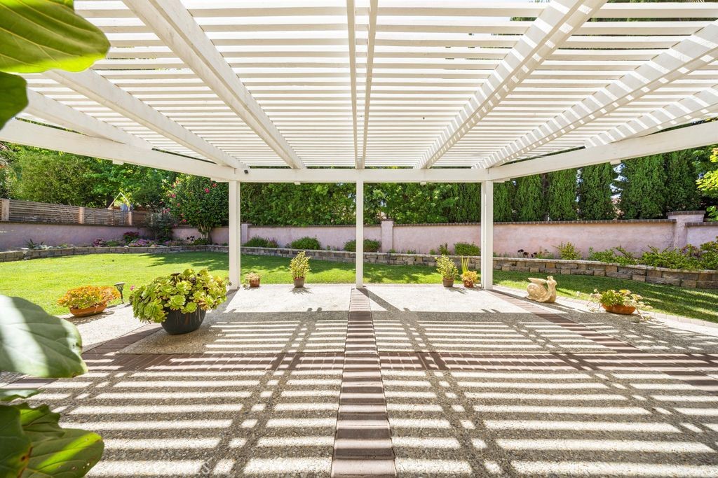 MLS #WS25106206 img 38