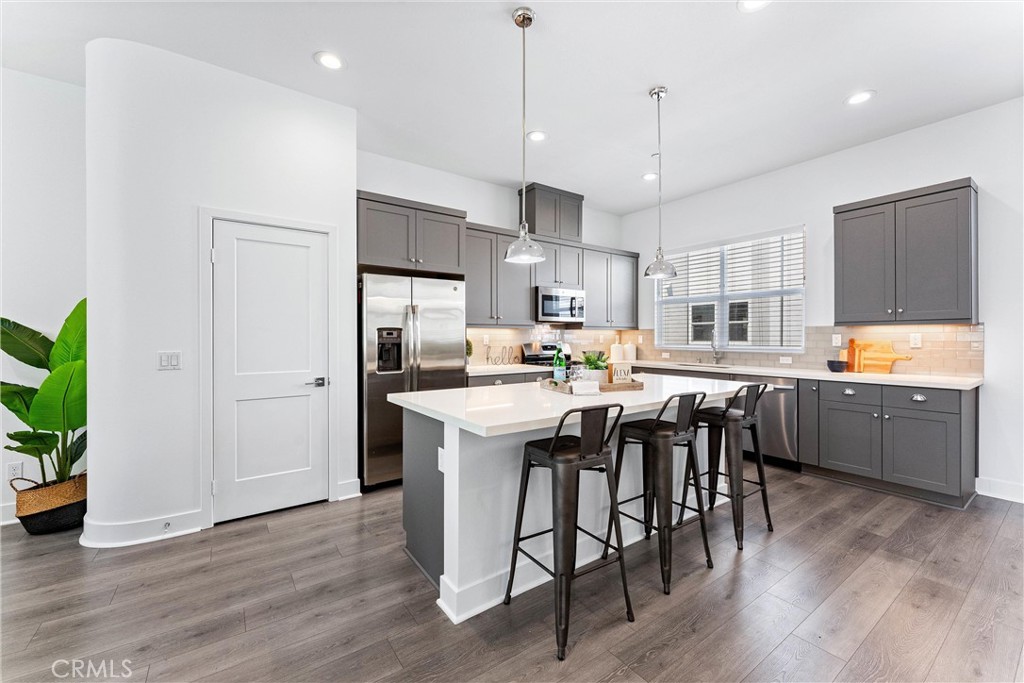 15a01c69 A197 4872 A117 6a5756931f1e