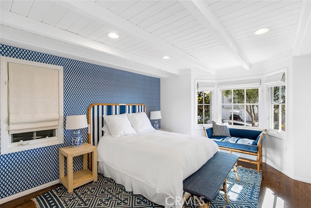 Detail Gallery Image 18 of 33 For 806 Emerald Bay, Laguna Beach,  CA 92651 - 4 Beds | 3/2 Baths