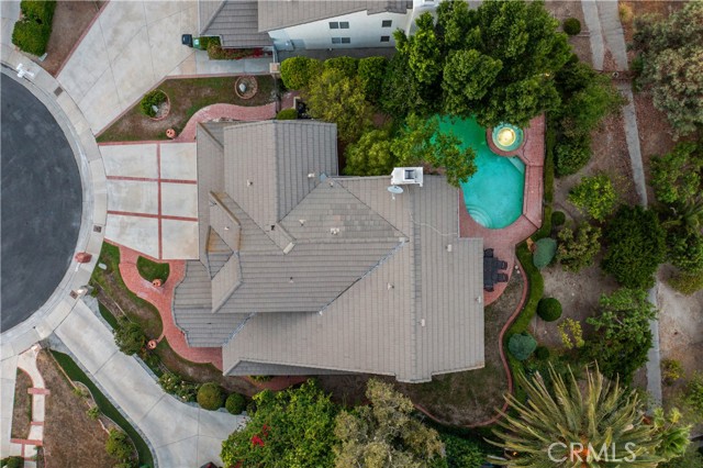 8042 Masefield Court, West Hills CA: https://media.crmls.org/medias/15a0e28b-8377-4e85-a2ca-50dbb9f485e8.jpg