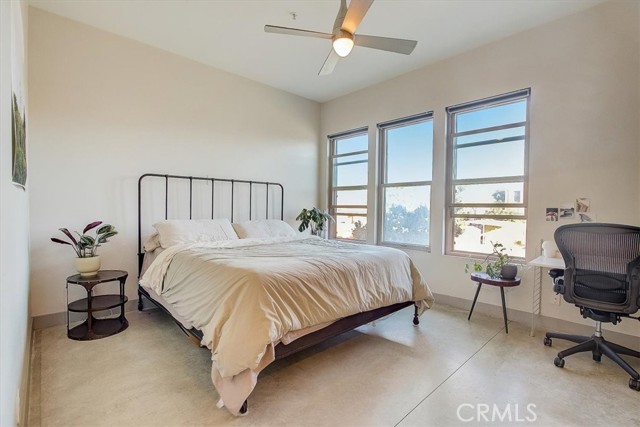 15a14c42 6ec2 48d1 A22f 7043bba75f7a