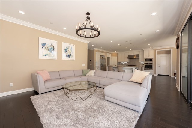 Detail Gallery Image 13 of 47 For 102 Diamondback, Irvine,  CA 92618 - 4 Beds | 4 Baths