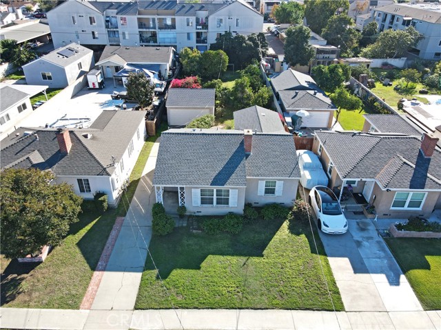 Detail Gallery Image 2 of 29 For 1618 W 9th, Santa Ana,  CA 92703 - 3 Beds | 1 Baths