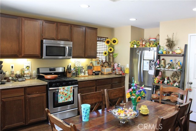 Image 11 of 22 For 34156 Hillside Drive