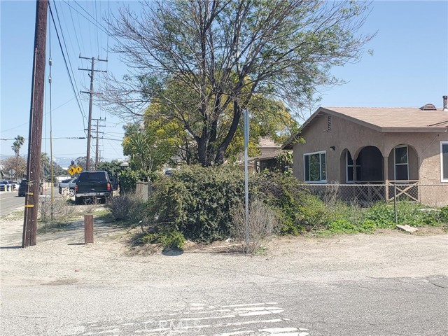 Image 2 for 2548 Hall Ave, Riverside, CA 92509