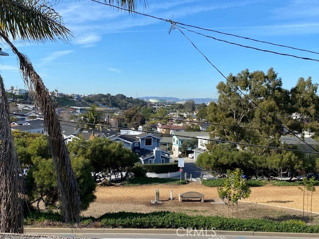 1956 Ardmore Avenue, Manhattan Beach, California 90266, 4 Bedrooms Bedrooms, ,2 BathroomsBathrooms,Residential,Sold,Ardmore,SB22025128