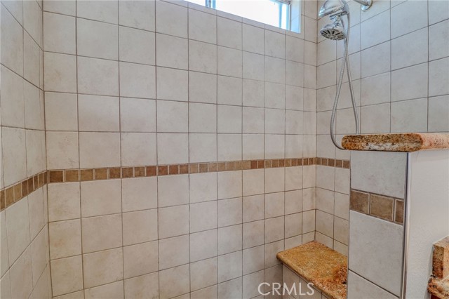 14738 Pioneer Boulevard, Norwalk CA: https://media.crmls.org/medias/15a6aff6-80ca-457c-b2f5-7027581a2acb.jpg