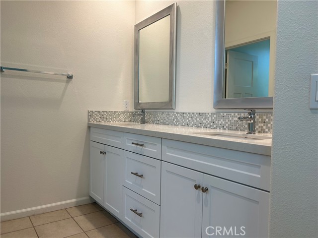 Detail Gallery Image 25 of 32 For 12259 Lima Way, Sylmar,  CA 91342 - 4 Beds | 3 Baths