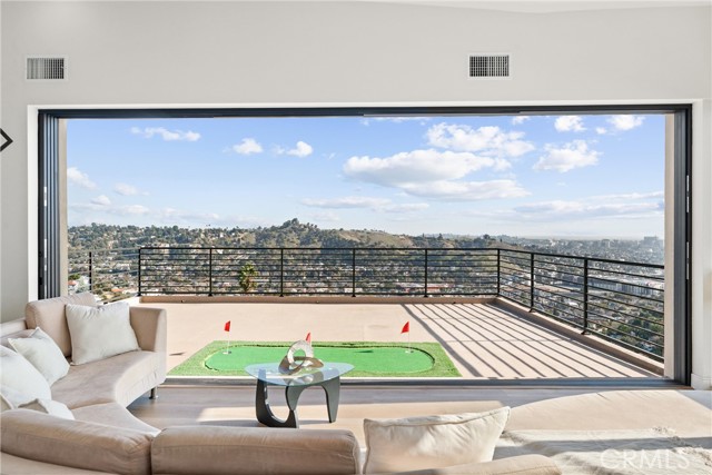 Detail Gallery Image 22 of 28 For 615 Etta St, Los Angeles,  CA 90065 - 3 Beds | 2/1 Baths