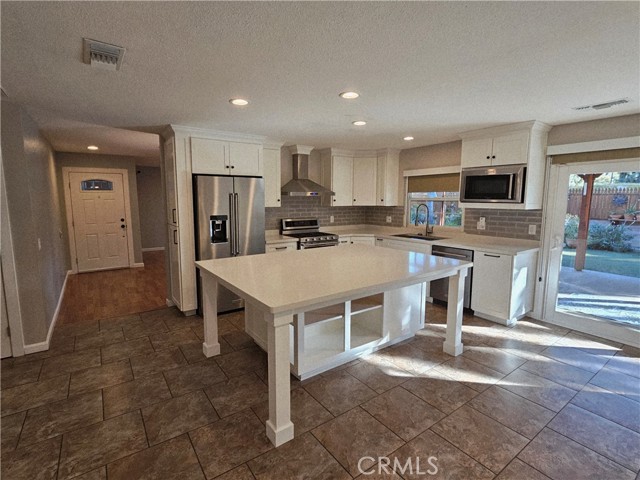 Front Image Thumbnail for CRIG25265078