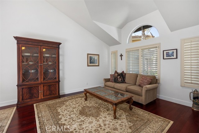 Detail Gallery Image 7 of 45 For 26912 Windemere, Lake Forest,  CA 92630 - 4 Beds | 2/1 Baths