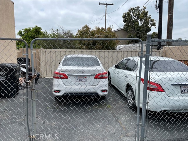 11840 E carson Street, Hawaiian Gardens CA: https://media.crmls.org/medias/15a9f77e-cb84-4a05-9c75-90ea62ab529b.jpg