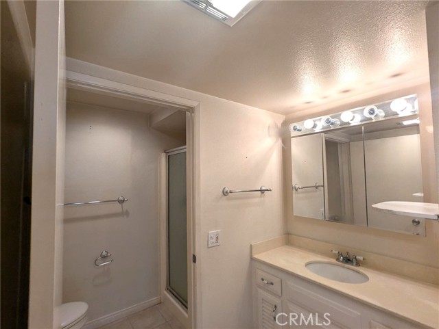 Detail Gallery Image 14 of 24 For 2296 via Puerta #B,  Laguna Woods,  CA 92637 - 2 Beds | 2 Baths