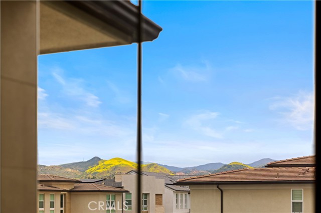 271 Huckleberry, Lake Forest CA: https://media.crmls.org/medias/15aca975-fd41-4848-8698-b274cb78cdb5.jpg