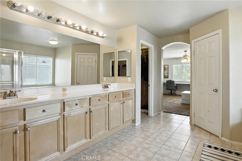 MLS #IV25153304 img 21