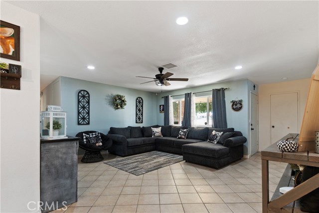 Detail Gallery Image 19 of 20 For 7867 Oxford Ave, Hesperia,  CA 92345 - 3 Beds | 2 Baths