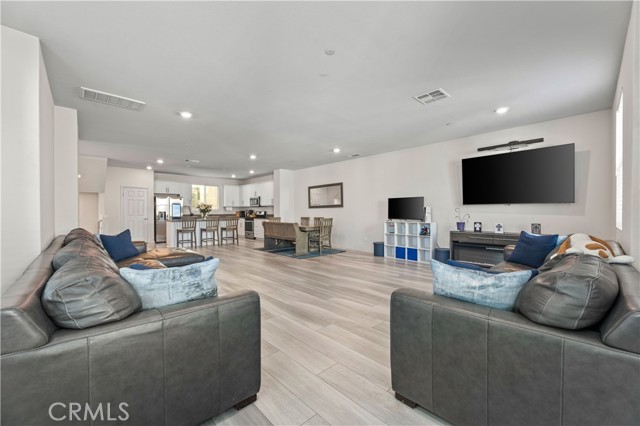 Detail Gallery Image 16 of 61 For 1208 Dock, Harbor City,  CA 90710 - 4 Beds | 4 Baths