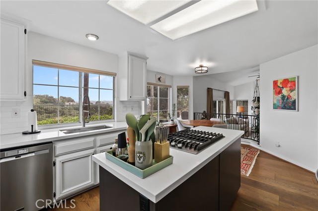 Detail Gallery Image 17 of 46 For 16044 Promontory Rd, Chino Hills,  CA 91709 - 4 Beds | 3 Baths