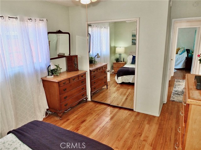 4306 Hackett Avenue, Lakewood CA: https://media.crmls.org/medias/15ae3424-8365-4ef4-bee0-9ba7812321cd.jpg