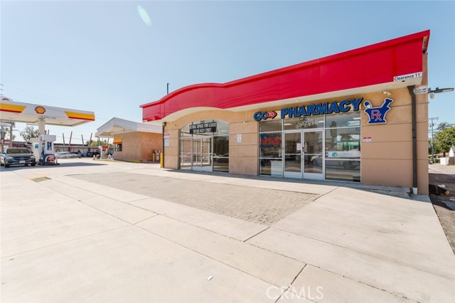  Commercial for Sale in Valley Village, California