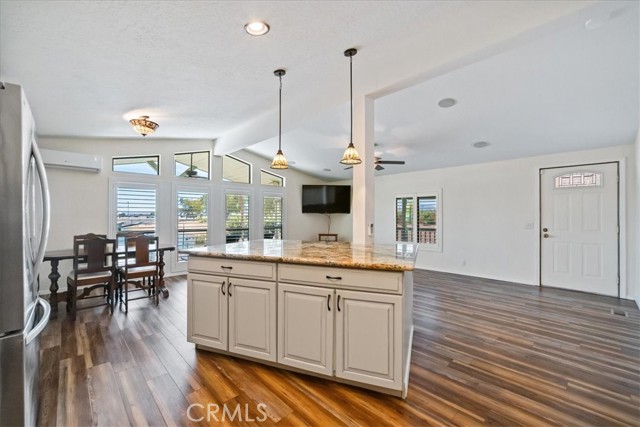 Detail Gallery Image 14 of 69 For 551 Beach, Needles,  CA 92363 - 2 Beds | 2 Baths