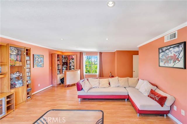 11830 Killimore Avenue, Porter Ranch CA: https://media.crmls.org/medias/15af46fb-f17e-4aaf-91e7-b30b09c4b936.jpg