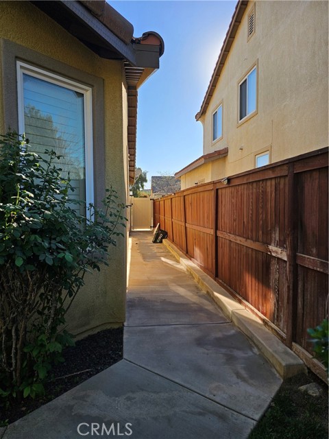 Detail Gallery Image 21 of 23 For 1034 Queen Annes, Beaumont,  CA 92223 - 3 Beds | 2 Baths