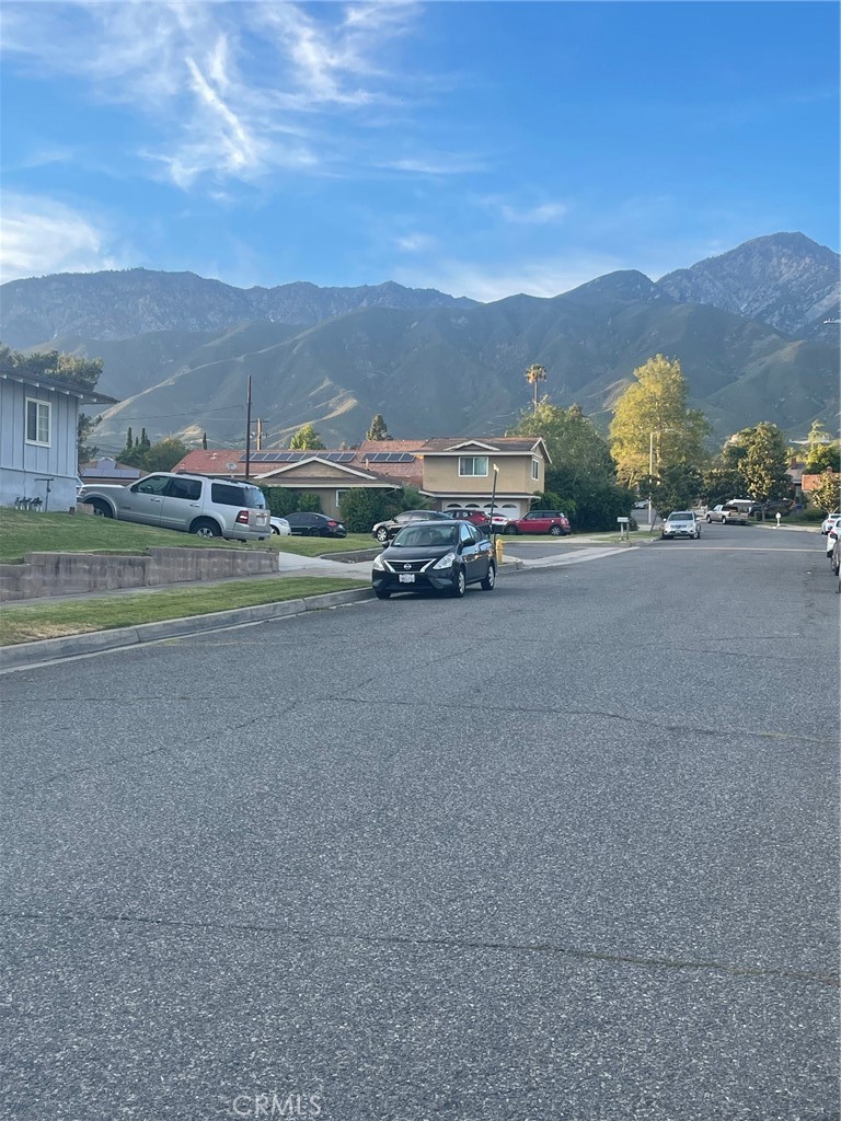 https://media.crmls.org/medias/15af92b1-ba43-46a8-890a-a79c329fba02.jpg?preset=X-Large