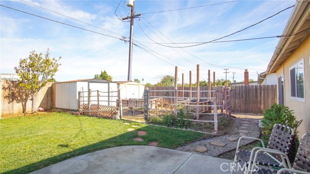 Detail Gallery Image 15 of 48 For 911 E Evergreen Ave, Santa Maria,  CA 93454 - 4 Beds | 2 Baths