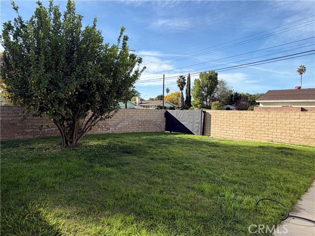 Detail Gallery Image 8 of 8 For 7101 Fallbrook Ave, West Hills,  CA 91307 - 3 Beds | 2 Baths