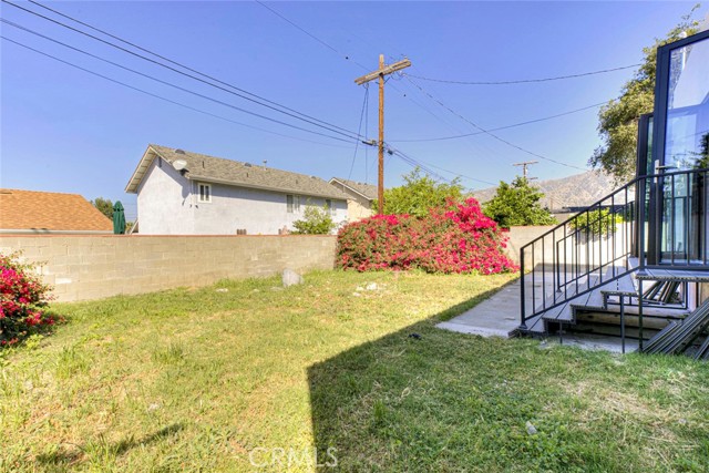 Detail Gallery Image 35 of 47 For 10823 Parr, Sunland,  CA 91040 - 3 Beds | 2 Baths