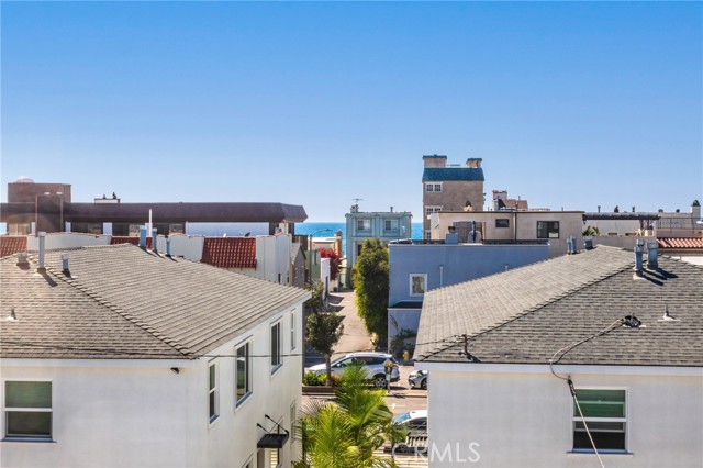 Detail Gallery Image 36 of 36 For 427 Manhattan Ave, Hermosa Beach,  CA 90254 - 2 Beds | 2/1 Baths