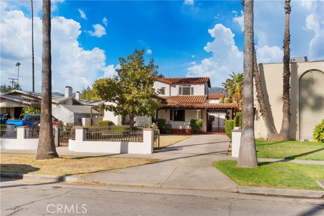 Detail Gallery Image 2 of 50 For 456 W 18th St, San Bernardino,  CA 92405 - 3 Beds | 2 Baths