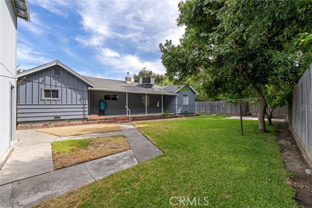 4075 County Road 203, Hamilton City CA: https://media.crmls.org/medias/15b16312-a0e5-4ece-ac7f-fe37053bcb25.jpg