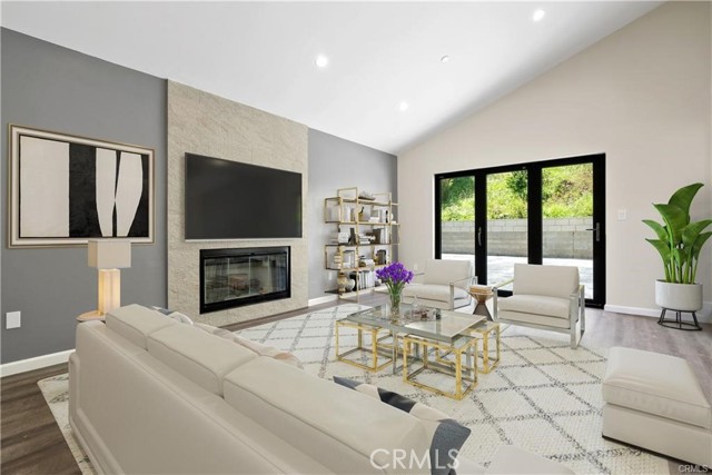 17467 Tuscan Drive, Granada Hills CA: https://media.crmls.org/medias/15b1e337-3d38-4963-a54c-bfe56827b3d2.jpg