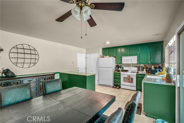 Detail Gallery Image 6 of 19 For 23041 Posada, Valencia,  CA 91354 - 4 Beds | 3 Baths