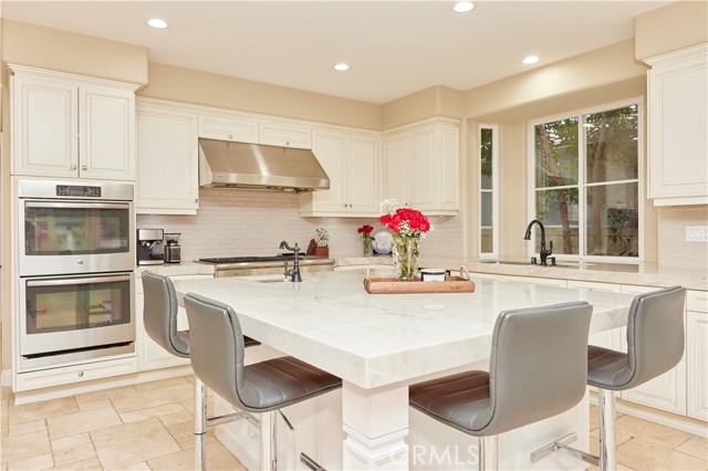 15b267fc Ec6b 4e17 Bc83 1c5510f39dbc