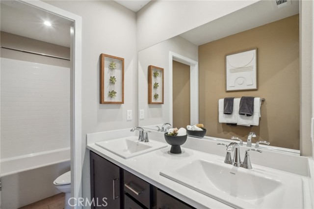 Detail Gallery Image 18 of 24 For 6341 Sierra Vista Ln, Fontana,  CA 92336 - 4 Beds | 2/1 Baths