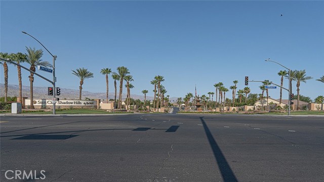 81535 Avenida De Baile, Indio CA: https://media.crmls.org/medias/15b4beae-7d07-4ad1-9004-6ce9e30611df.jpg